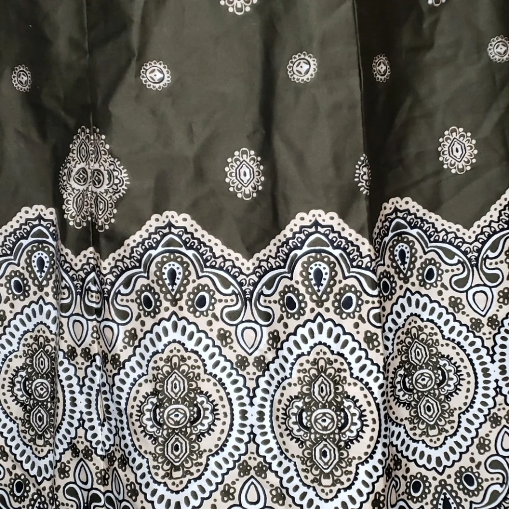 Charter club boho pattern green cream midi skirt - Picture 2 of 6